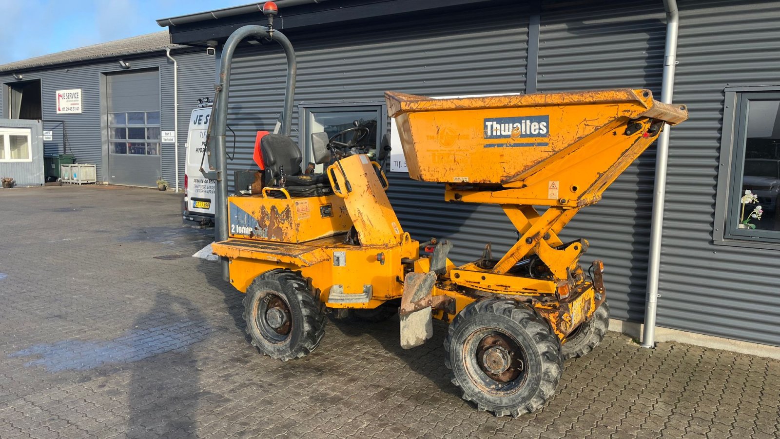 Muldenkipper of the type Thwaites 2 tons Mach 471 Højtip og sving., Gebrauchtmaschine in Rønnede (Picture 2)