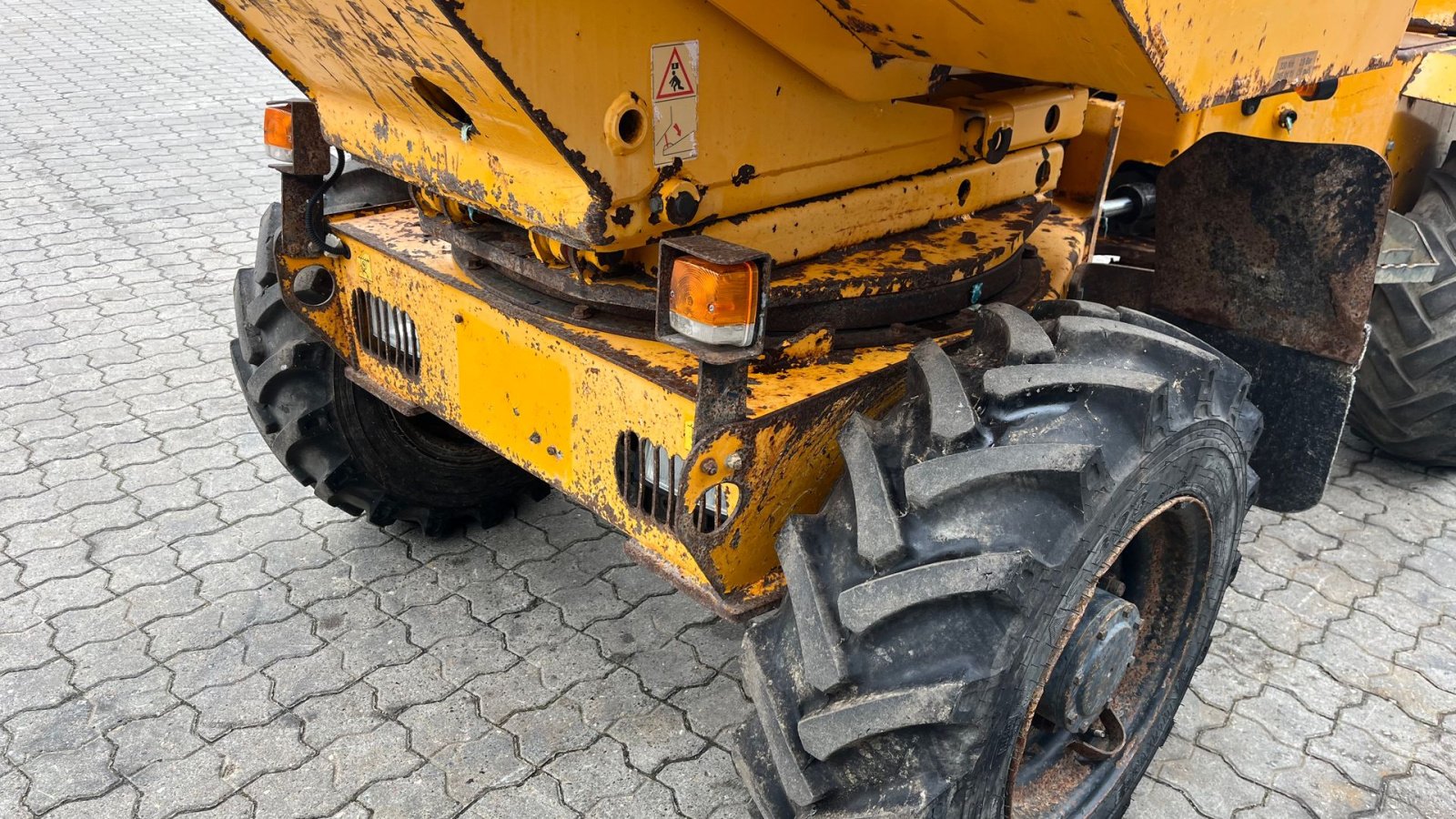 Muldenkipper типа Thwaites 2 tons svingbar lad og højtip, Gebrauchtmaschine в Rønnede (Фотография 14)