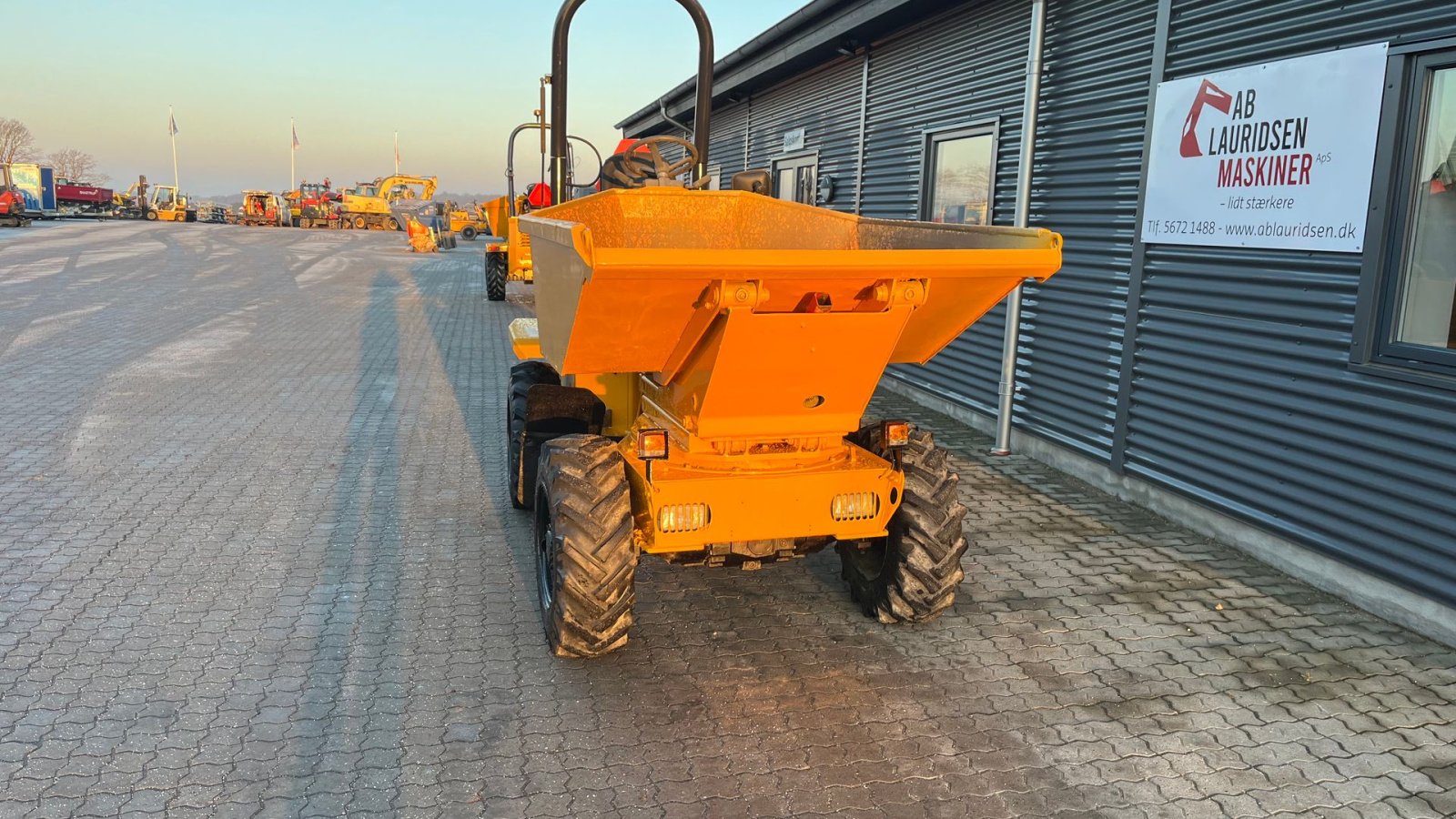 Muldenkipper типа Thwaites mach471 2tons Dumper med Højtip og svingbar lad, Gebrauchtmaschine в Rønnede (Фотография 2)