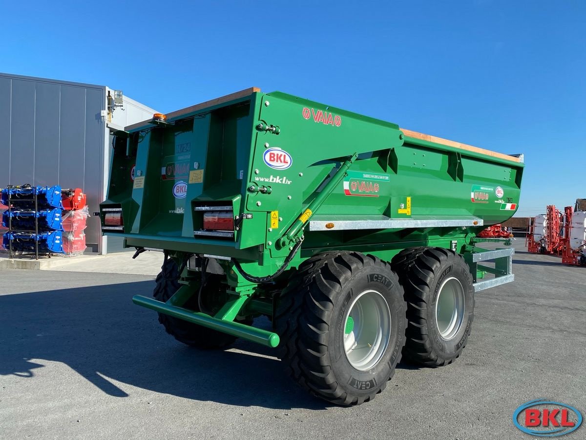 Muldenkipper des Typs VAIA N 24 Bau-Muldenkipper, Neumaschine in Rovisce (Bild 3)