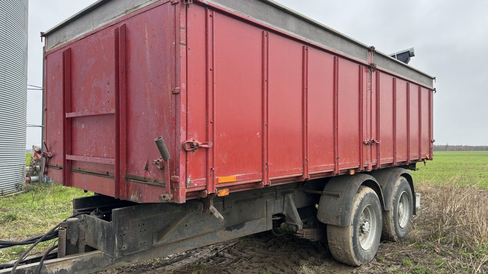 Muldenkipper del tipo Volvo boggi vogn. Velholdt vogn., Gebrauchtmaschine en øster ulslev (Imagen 2)