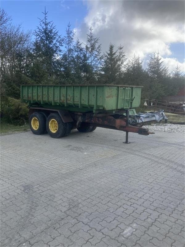 Muldenkipper des Typs Volvo Overskåret lastbil, Gebrauchtmaschine in Mern (Bild 1)