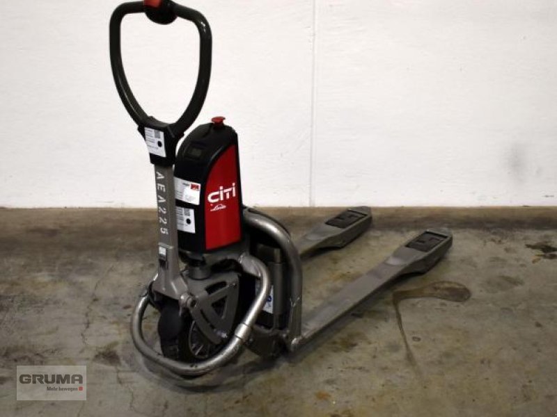 Niederhubwagen des Typs Linde T 05 CITI One 1130, Gebrauchtmaschine in Friedberg-Derching (Bild 1)