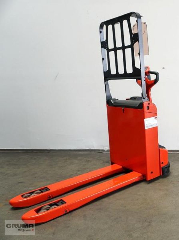 Niederhubwagen des Typs Linde T 14 ION 1155-00, Gebrauchtmaschine in Friedberg-Derching (Bild 5)