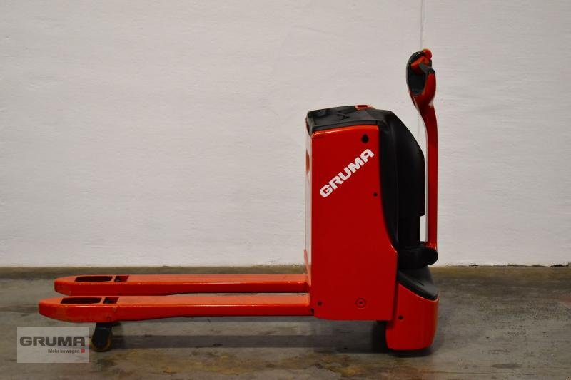 Niederhubwagen des Typs Linde T 18 1152-02, Gebrauchtmaschine in Friedberg-Derching (Bild 3)