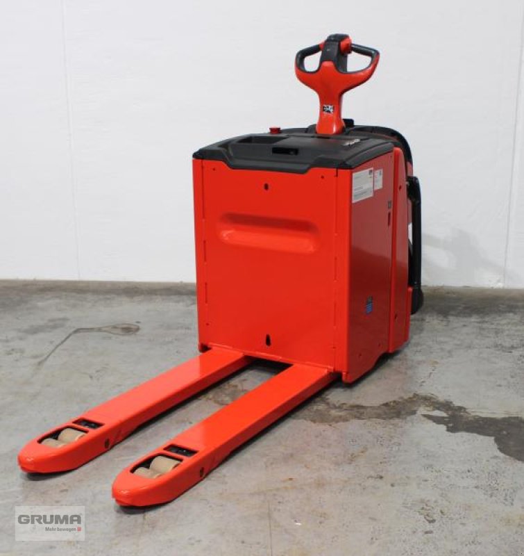 Niederhubwagen des Typs Linde T 20 AP 1153-02, Gebrauchtmaschine in Friedberg-Derching (Bild 3)