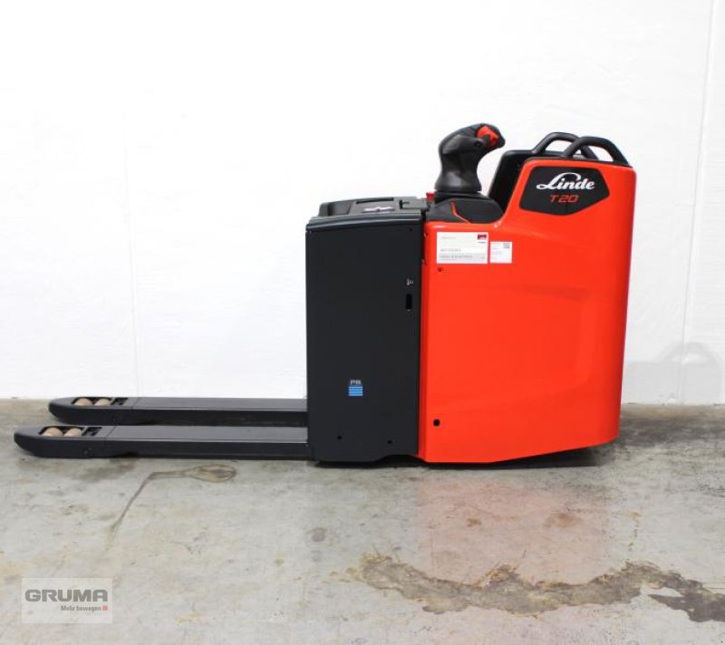 Niederhubwagen des Typs Linde T 20 FP 1153-02, Gebrauchtmaschine in Friedberg-Derching (Bild 4)