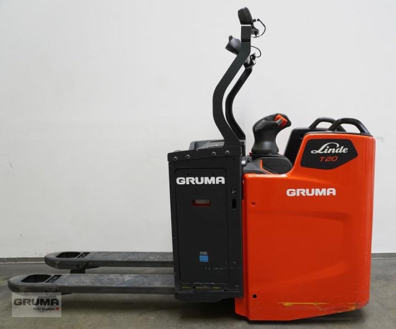 Niederhubwagen des Typs Linde T 20 FP 1153-02, Gebrauchtmaschine in Friedberg-Derching (Bild 2)