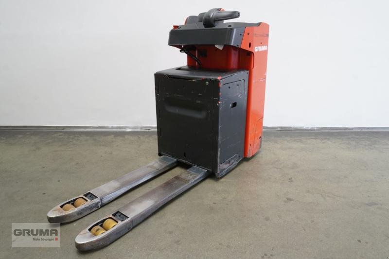 Niederhubwagen des Typs Linde T 20 SF 1154, Gebrauchtmaschine in Friedberg-Derching (Bild 2)