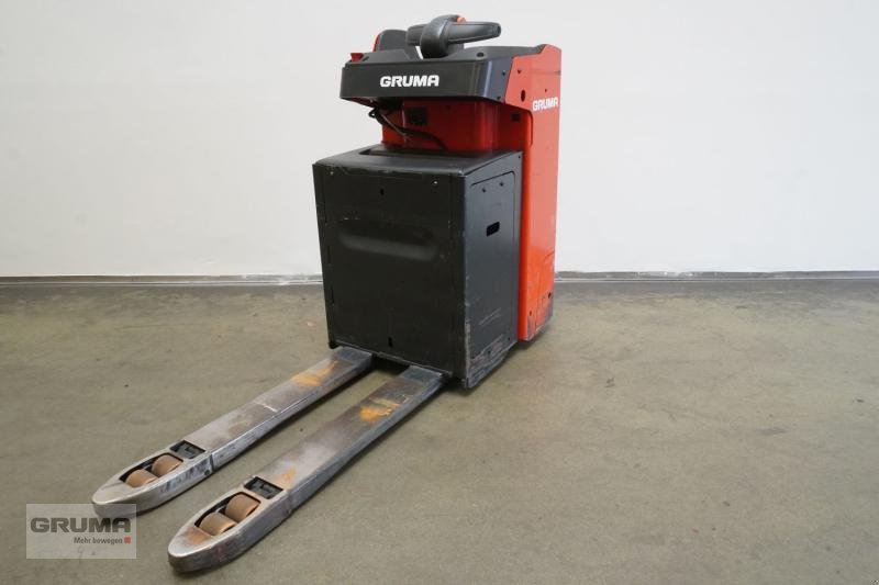 Niederhubwagen des Typs Linde T 20 SF 1154, Gebrauchtmaschine in Friedberg-Derching (Bild 2)