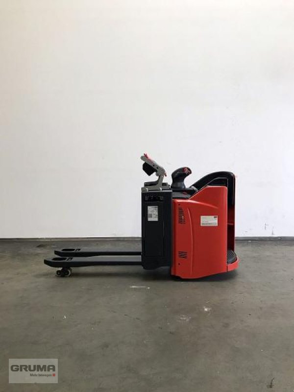 Niederhubwagen des Typs Linde T 20 SP 131-08, Gebrauchtmaschine in Friedberg-Derching (Bild 3)