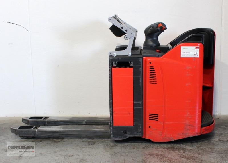 Niederhubwagen des Typs Linde T 20 SP 131-08, Gebrauchtmaschine in Friedberg-Derching (Bild 3)