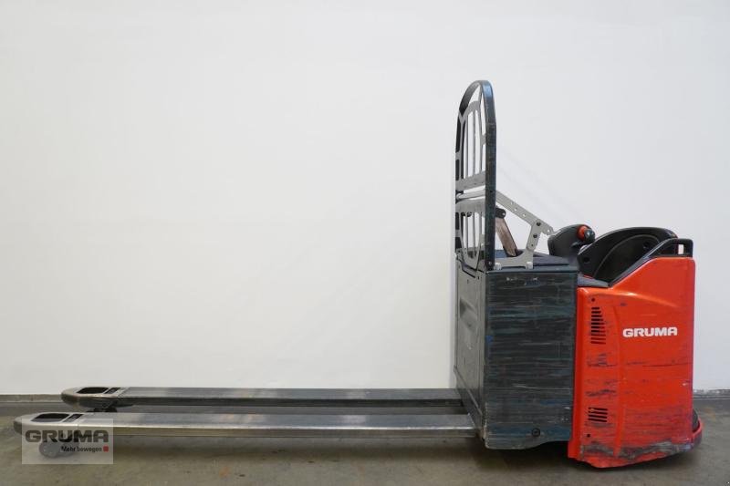 Niederhubwagen des Typs Linde T 20 SP 131-08, Gebrauchtmaschine in Friedberg-Derching (Bild 4)