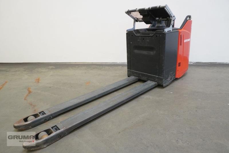 Niederhubwagen des Typs Linde T 20 SP 131-08, Gebrauchtmaschine in Friedberg-Derching (Bild 2)