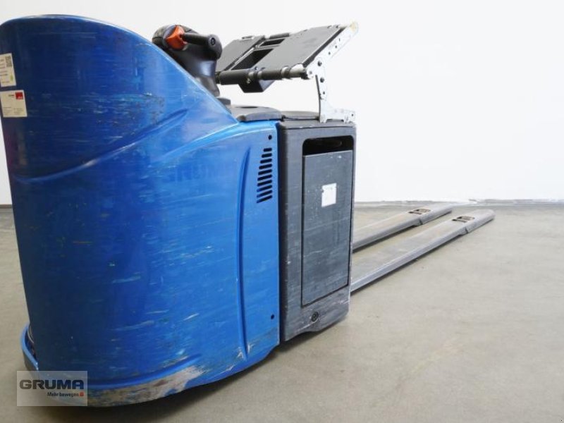 Niederhubwagen от тип Linde T 20 SP 131-08, Gebrauchtmaschine в Friedberg-Derching (Снимка 1)