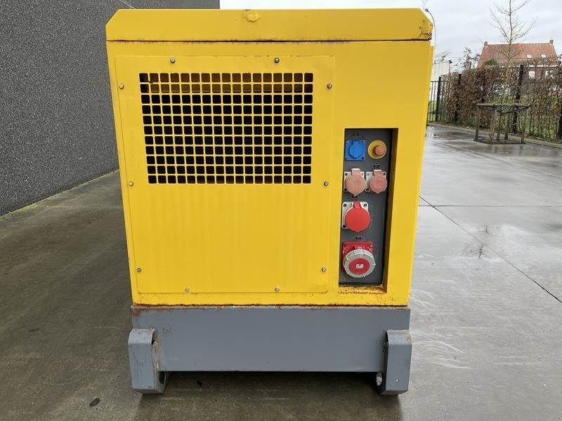 Notstromaggregat tipa Atlas Copco QAS 100, Gebrauchtmaschine u Waregem (Slika 4)