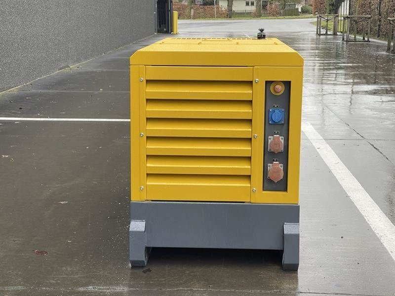 Notstromaggregat от тип Atlas Copco QAS 14 KD, Gebrauchtmaschine в Waregem (Снимка 2)