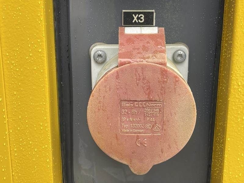 Notstromaggregat от тип Atlas Copco QAS 14 KD, Gebrauchtmaschine в Waregem (Снимка 8)