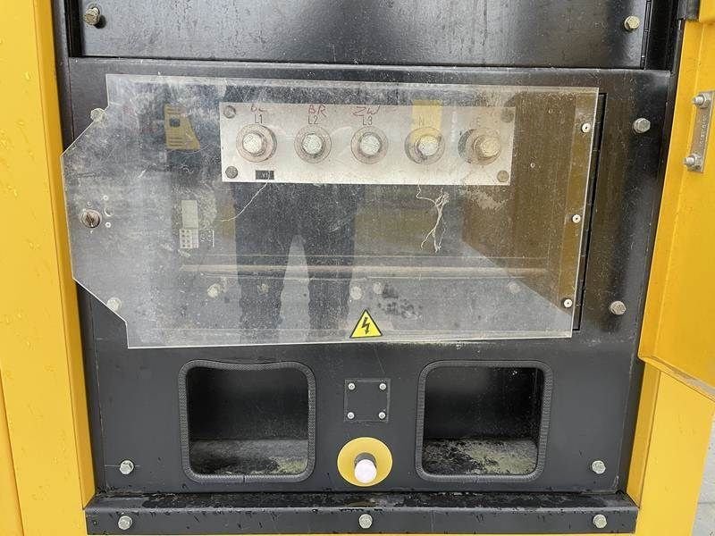 Notstromaggregat of the type Atlas Copco QAS 250, Gebrauchtmaschine in Waregem (Picture 4)