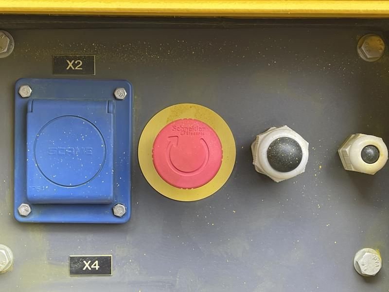 Notstromaggregat of the type Atlas Copco QAS 325 VD, Gebrauchtmaschine in Waregem (Picture 8)