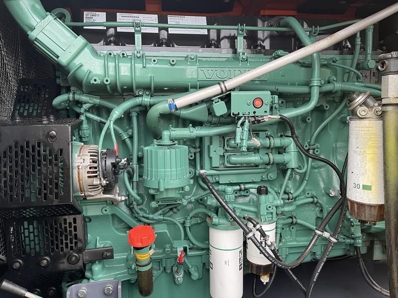 Notstromaggregat van het type Atlas Copco QAS 325, Gebrauchtmaschine in Waregem (Foto 9)