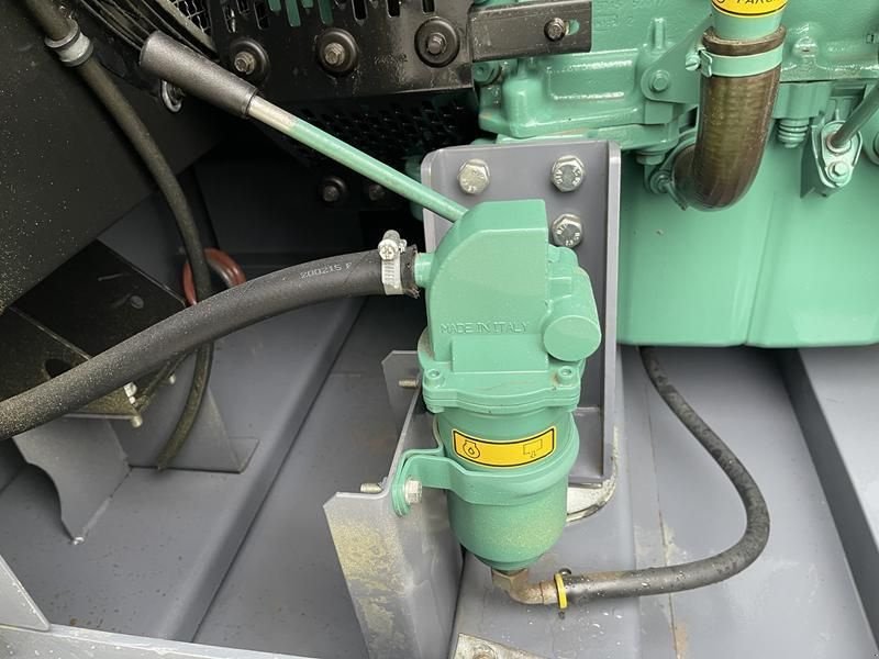 Notstromaggregat van het type Atlas Copco QAS 325, Gebrauchtmaschine in Waregem (Foto 10)