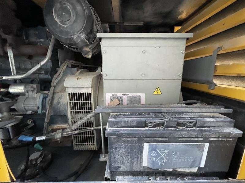 Notstromaggregat от тип Atlas Copco QAS 40, Gebrauchtmaschine в Waregem (Снимка 7)
