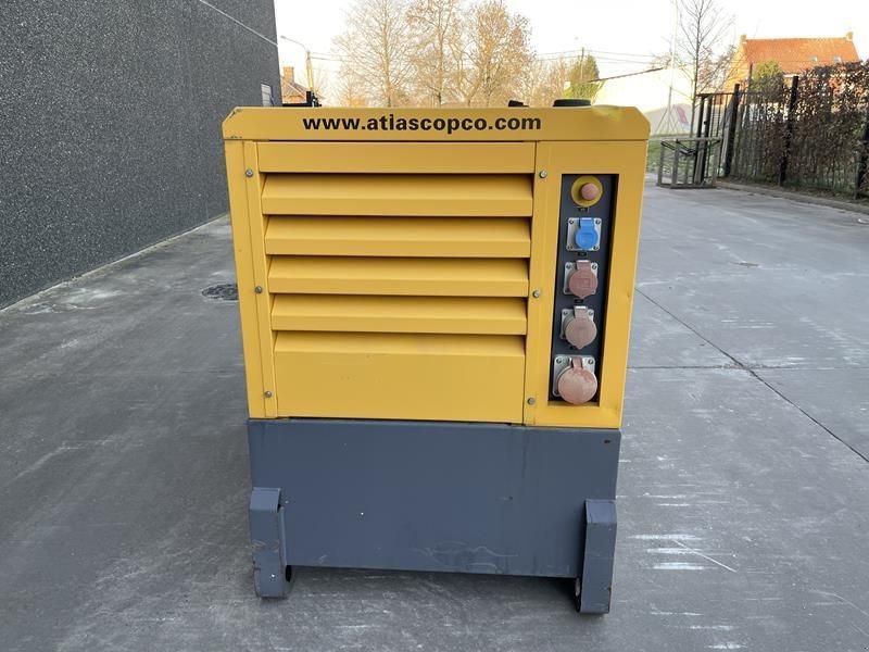 Notstromaggregat от тип Atlas Copco QAS 40, Gebrauchtmaschine в Waregem (Снимка 5)