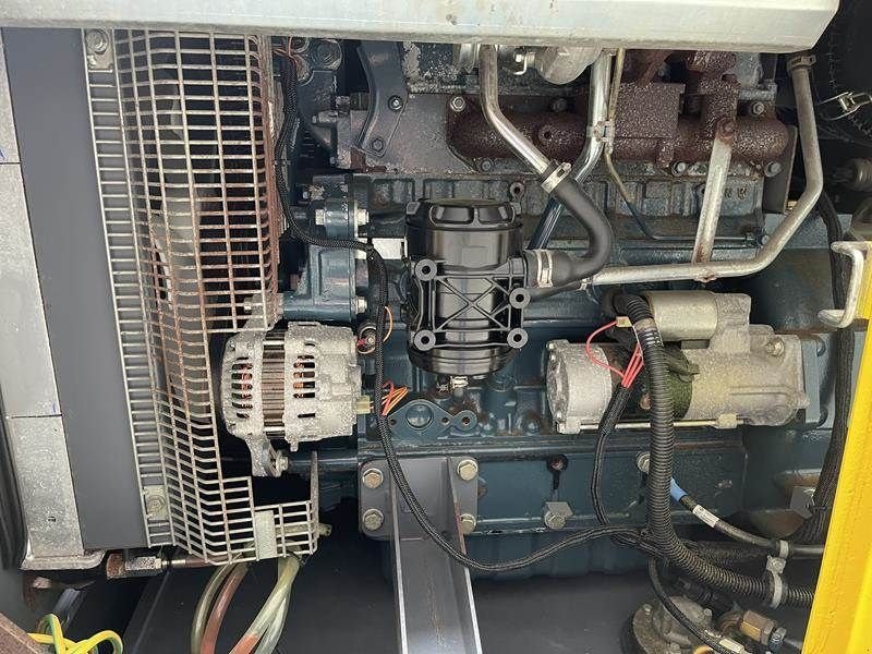 Notstromaggregat of the type Atlas Copco QAS 40, Gebrauchtmaschine in Waregem (Picture 11)