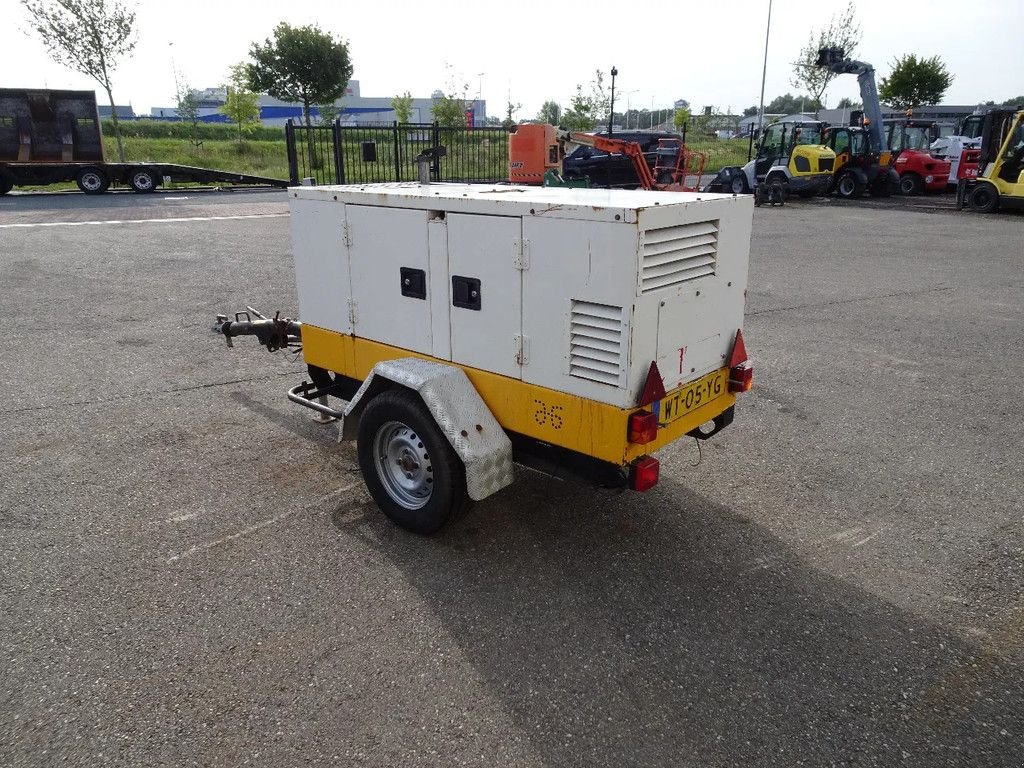 Notstromaggregat of the type Atlas Copco QAS18, Gebrauchtmaschine in Zutphen (Picture 7)