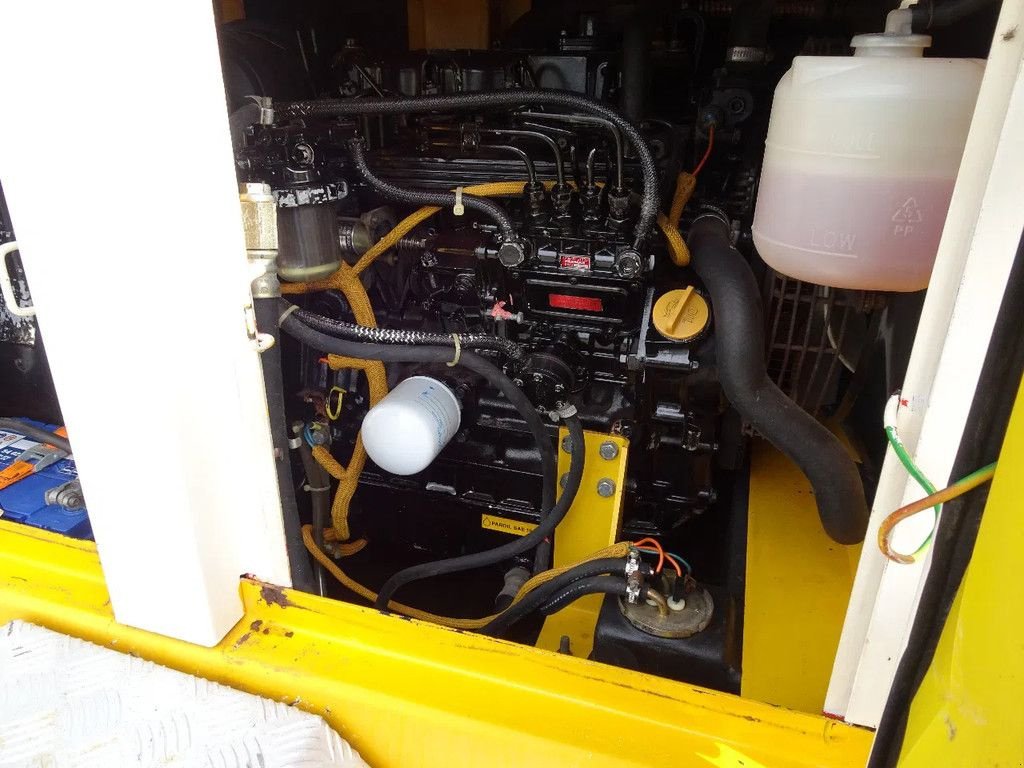 Notstromaggregat of the type Atlas Copco QAS18, Gebrauchtmaschine in Zutphen (Picture 9)