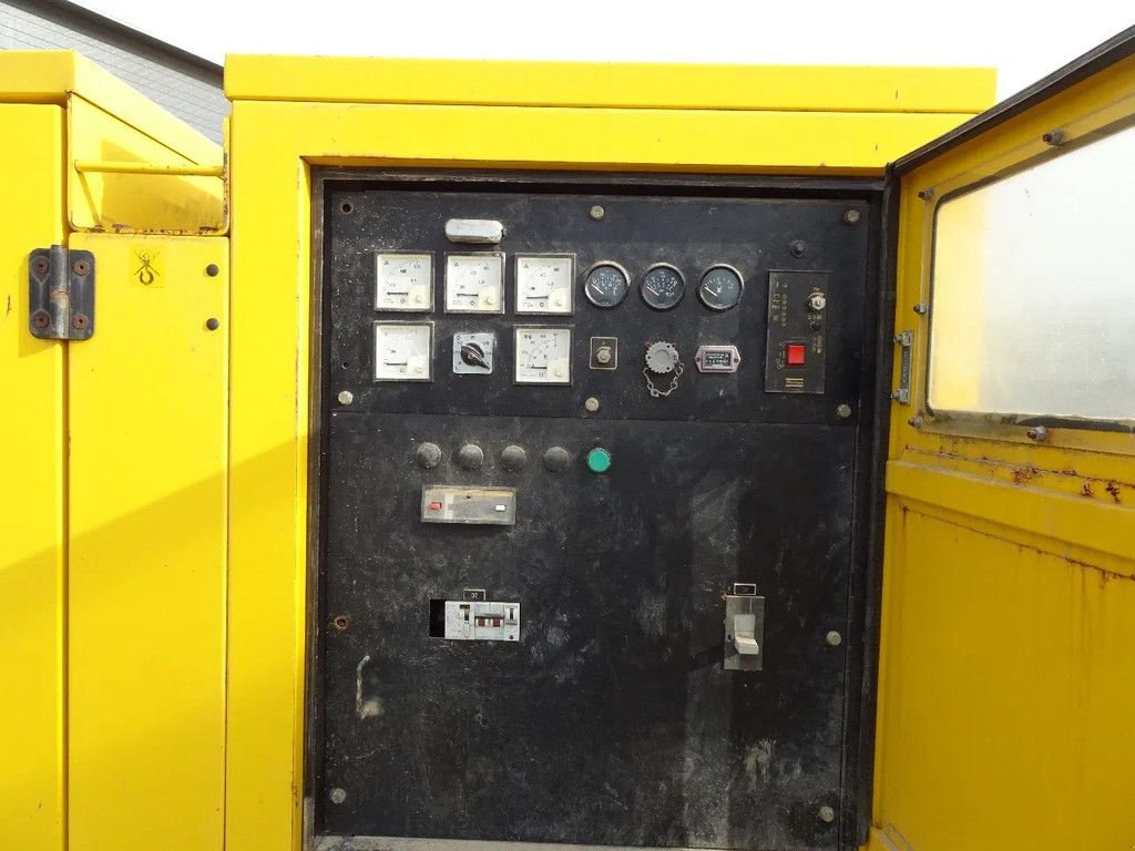Notstromaggregat типа Atlas Copco QAS338, Gebrauchtmaschine в Zutphen (Фотография 8)