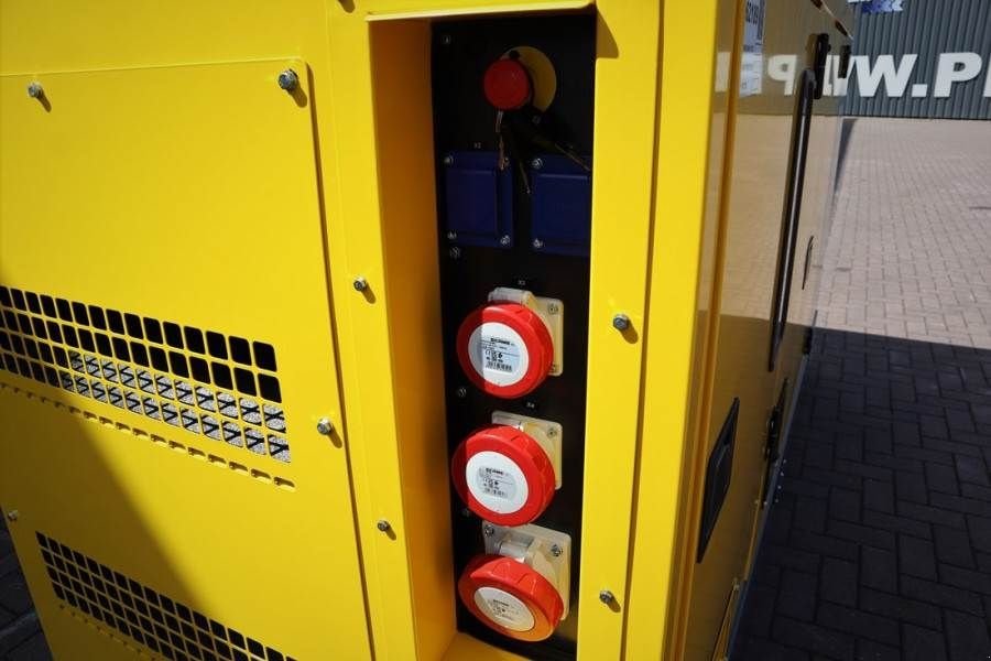 Notstromaggregat tipa Atlas Copco QES 105 JD S3A ESF Valid inspection, *Guarantee! D, Gebrauchtmaschine u Groenlo (Slika 7)