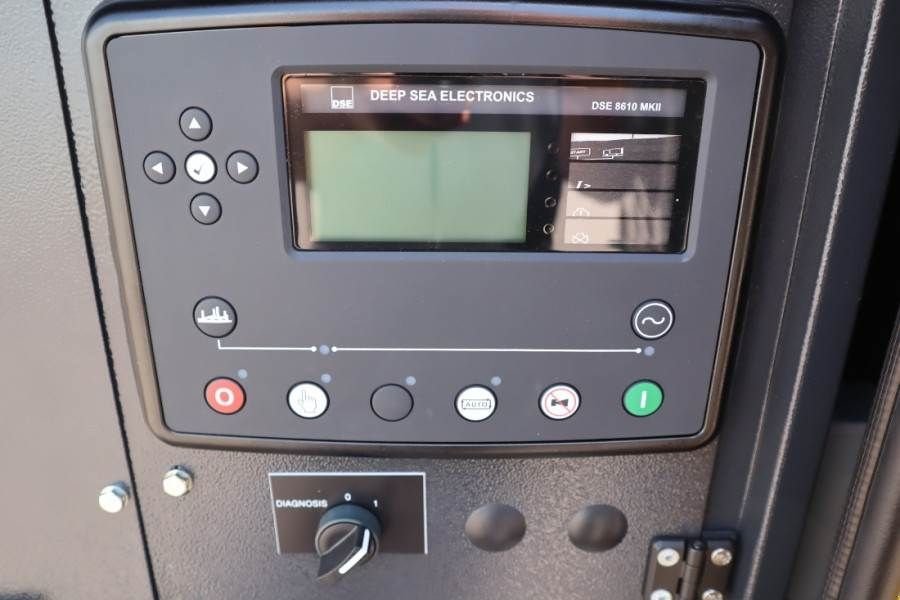 Notstromaggregat от тип Atlas Copco QES 105 JD ST3 Valid inspection, *Guarantee! Diese, Gebrauchtmaschine в Groenlo (Снимка 10)