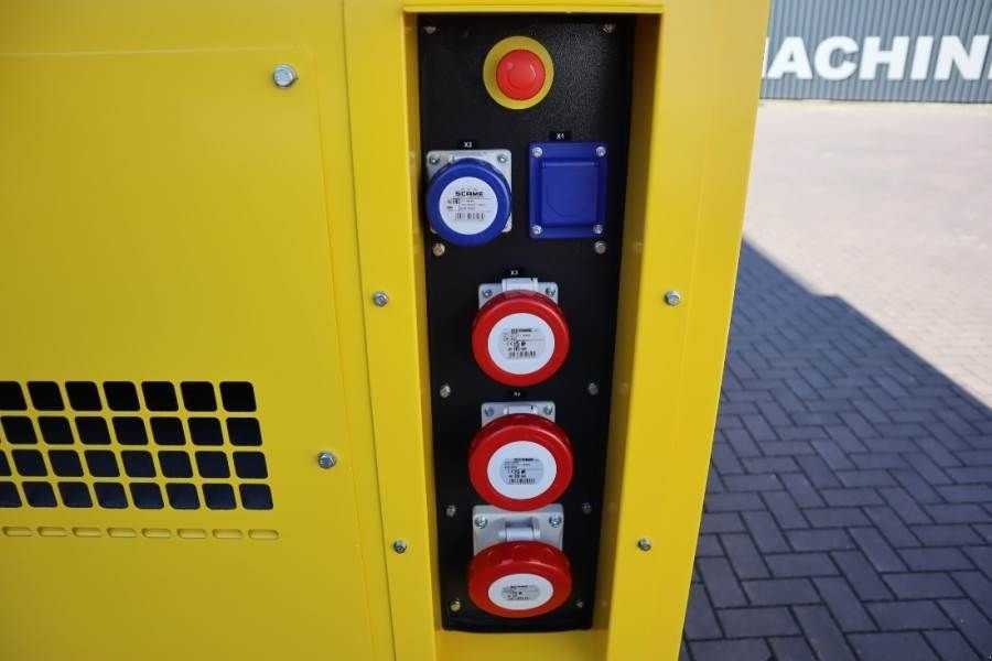 Notstromaggregat of the type Atlas Copco QES 105 JD ST3 Valid inspection, *Guarantee! Diese, Gebrauchtmaschine in Groenlo (Picture 2)