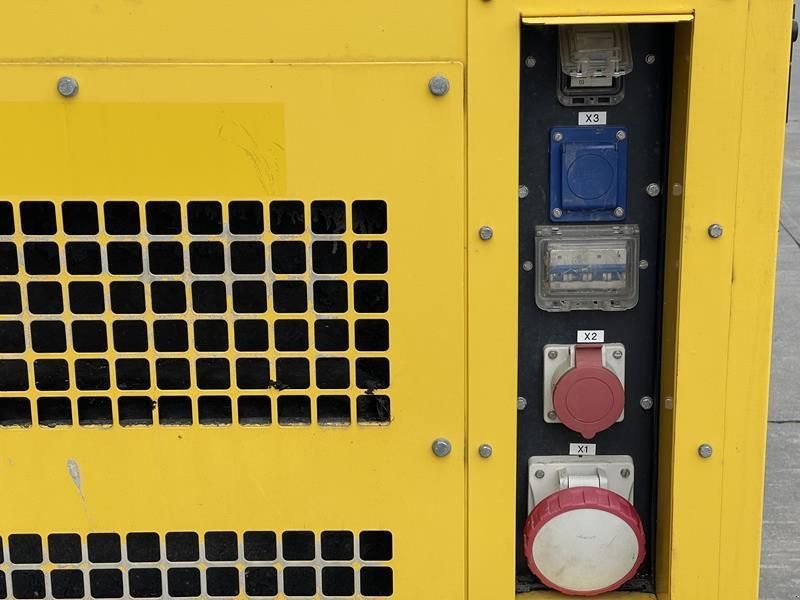 Notstromaggregat типа Atlas Copco QES 40 KD, Gebrauchtmaschine в Waregem (Фотография 7)
