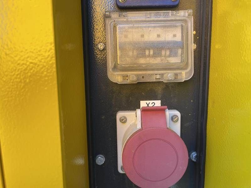 Notstromaggregat of the type Atlas Copco QES 40, Gebrauchtmaschine in Waregem (Picture 10)