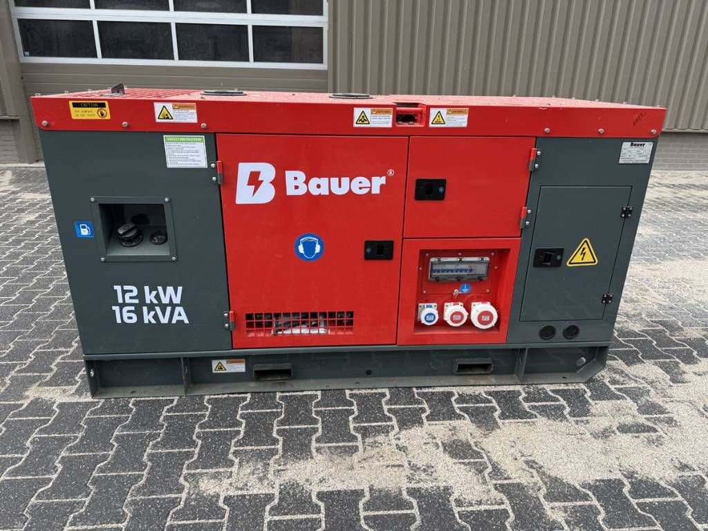 Notstromaggregat des Typs Bauer 15 KVA, Neumaschine in Luttenberg (Bild 1)