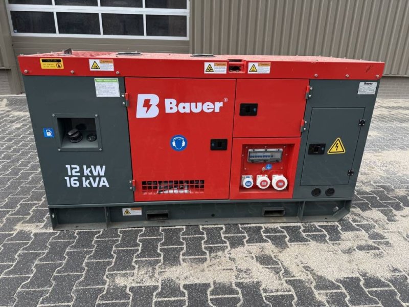 Notstromaggregat van het type Bauer 15 KVA, Neumaschine in Luttenberg