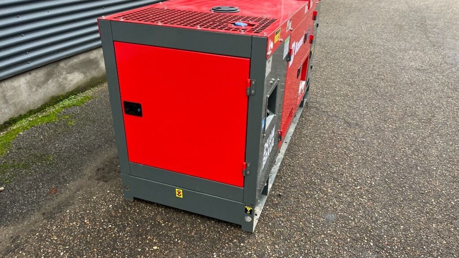 Notstromaggregat типа Bauer 24 KW / 33 KVA YHG-24 KW Diesel generator, Gebrauchtmaschine в Rødovre (Фотография 2)