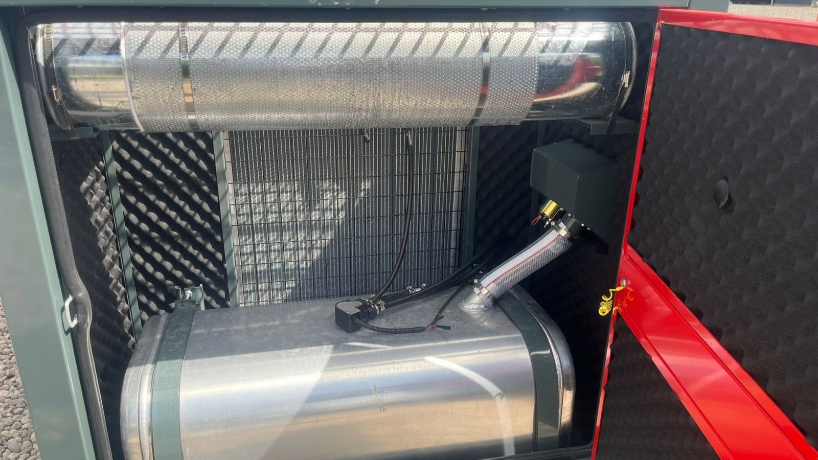 Notstromaggregat typu Bauer GFS-120 ATS, 120 kW/150 kVA Fabriksny generator, Gebrauchtmaschine v Lintrup (Obrázek 12)