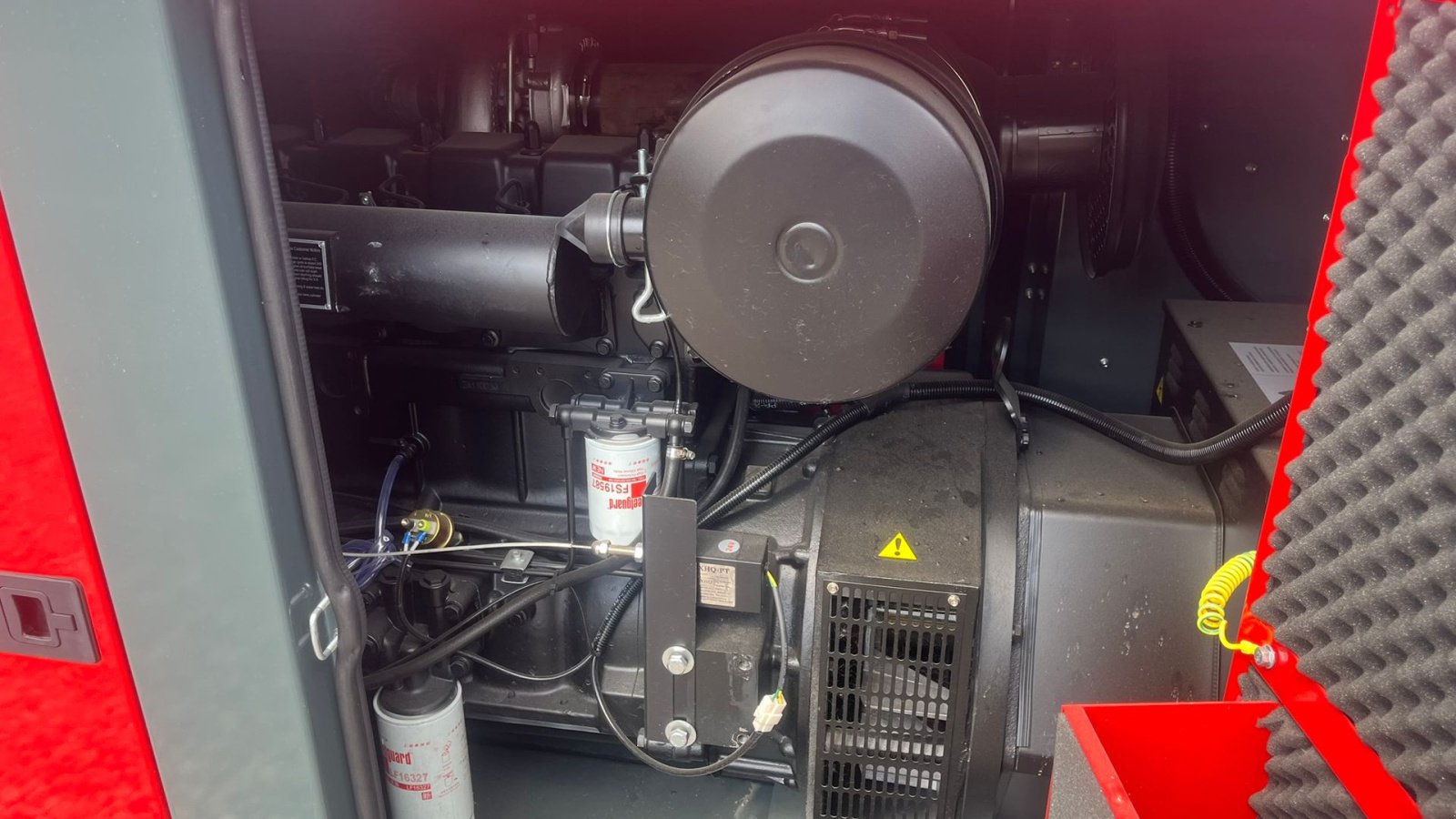 Notstromaggregat des Typs Bauer GFS-120 ATS, 120 kW/150 kVA Fabriksny generator, Gebrauchtmaschine in Lintrup (Bild 5)