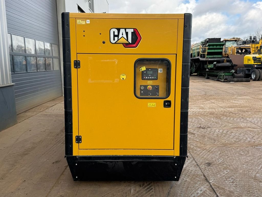 Notstromaggregat of the type Caterpillar DE400E0 - C13 - 400 kVA Generator New / Unused, Neumaschine in Velddriel (Picture 9)
