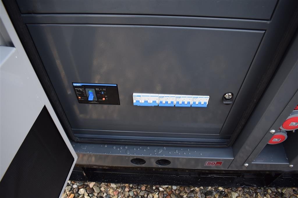 Notstromaggregat des Typs Cummins 138 KvA, Gebrauchtmaschine in Rødekro (Bild 8)