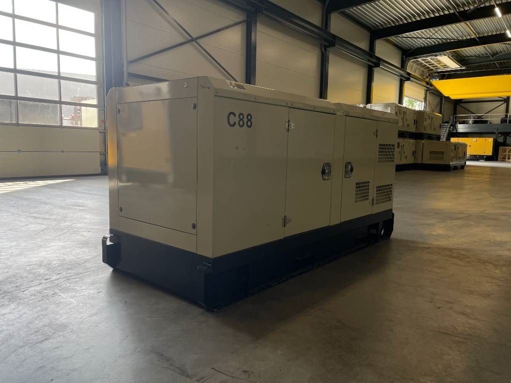 Notstromaggregat of the type Cummins 4BTA3.9-G11 - 88 kVA Generator - DPX-19834, Neumaschine in Dordrecht (Picture 4)