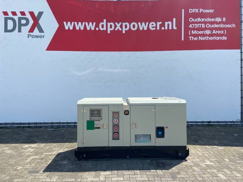 Notstromaggregat des Typs Cummins 4BTA3.9-G2 - 66 kVA Generator - DPX-19833, Neumaschine in Oudenbosch (Bild 1)