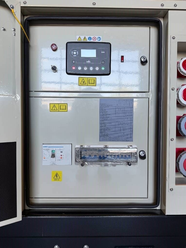 Notstromaggregat του τύπου Cummins 6BT5.9-G2 - 110 kVA Generator - DPX-19835, Neumaschine σε Dordrecht (Φωτογραφία 8)