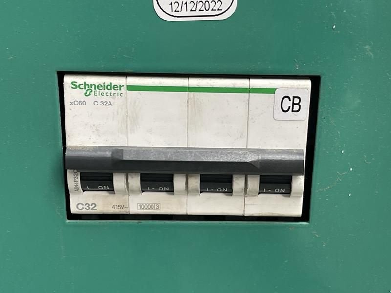 Notstromaggregat of the type Cummins C 22 D 5, Gebrauchtmaschine in Waregem (Picture 11)