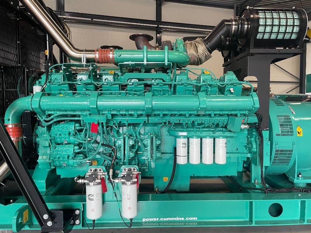Notstromaggregat of the type Cummins C2250D5E - 2.250 kVA Genset - QSK50 - DPX-18536-B, Neumaschine in Dordrecht (Picture 8)