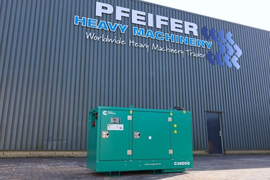 Notstromaggregat tip Cummins C38D5QS Declaration of Conformity, Diesel, 38kVA,, Gebrauchtmaschine in Groenlo (Poză 1)